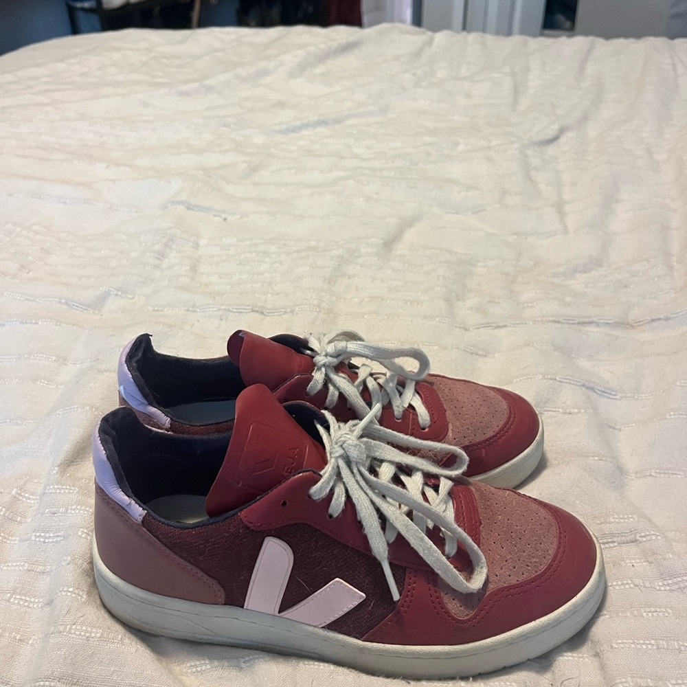 Veja Burgundy and Light Pink Sneakers